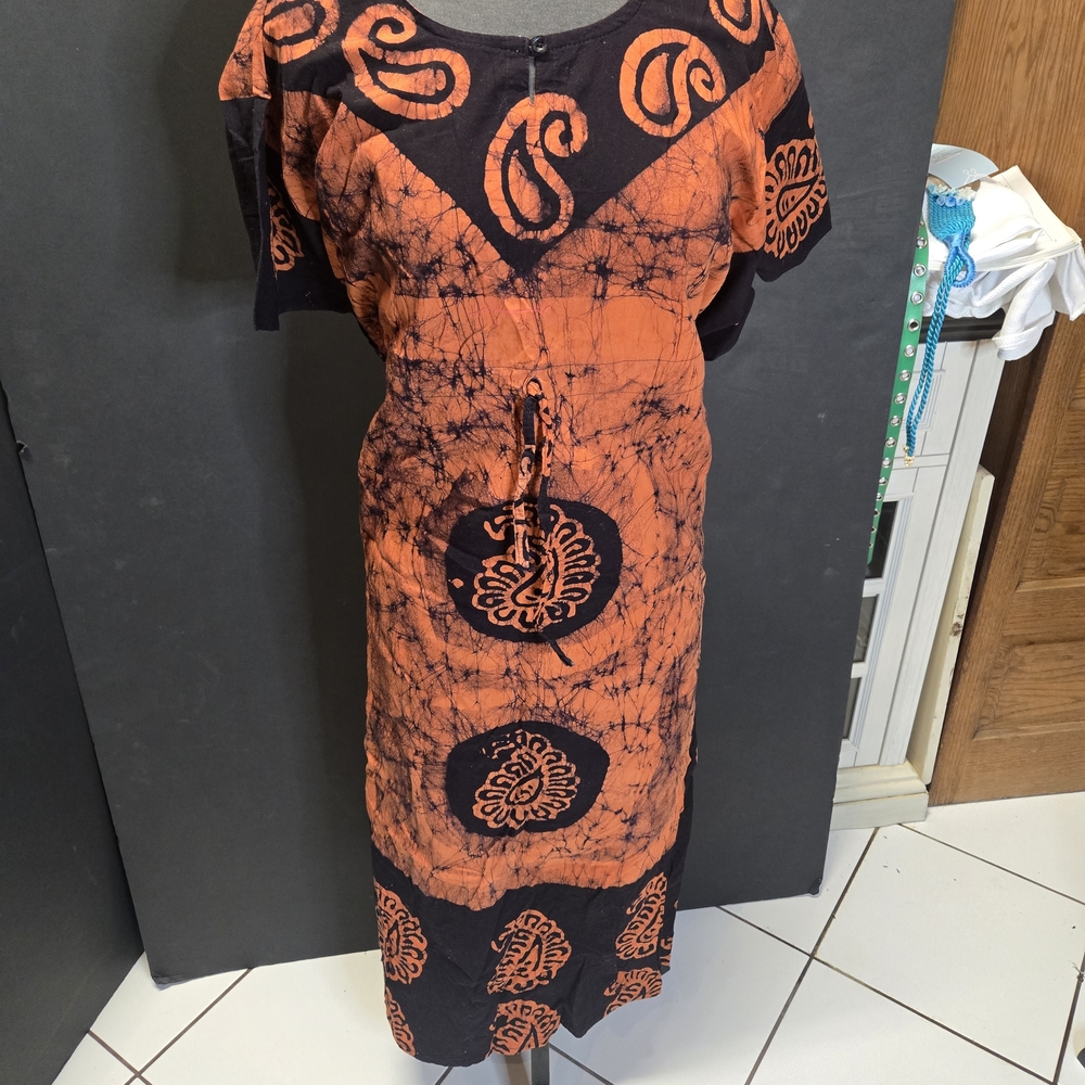 Elegant Orange and Black Paisley Maxi Dress